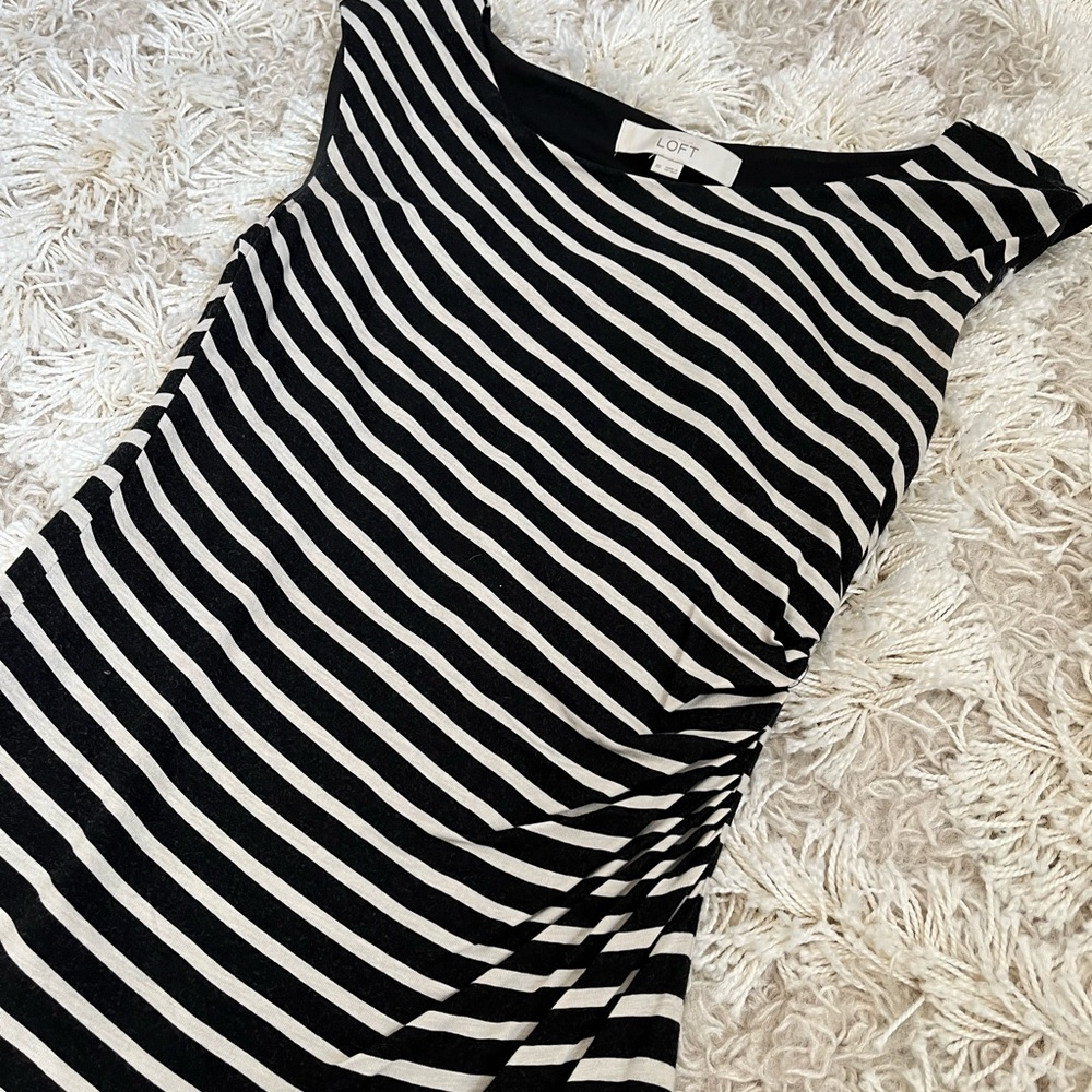 LOFT - Fitted Striped MIDI Dress - Picture 3 of 4